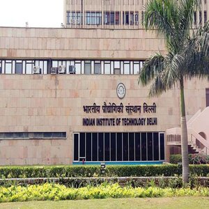 IIT-Delhi Students Want Semester Halted for Now Due to Covid Stress