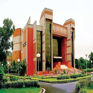 IIM Calcutta Registers 100 Percent Placement and Average Salary Hits Record Rs. 34 Lakh    