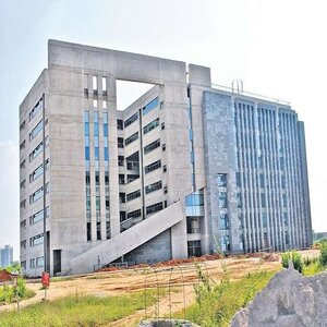 IIT Hyderabad Introduces MTech Programme In Techno-Entrepreneurship