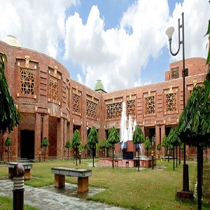 IIM Lucknow opens applications for executive programme in strategic finance
