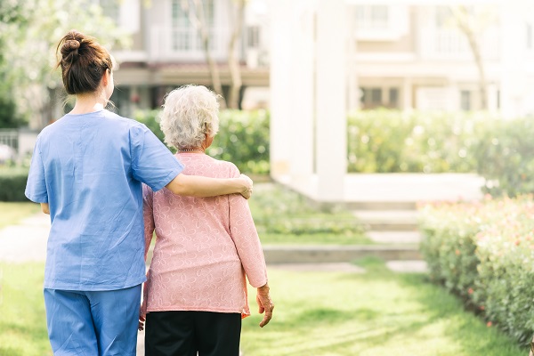 3 Qualities And Skills Required To Work In The Caregiver Industry