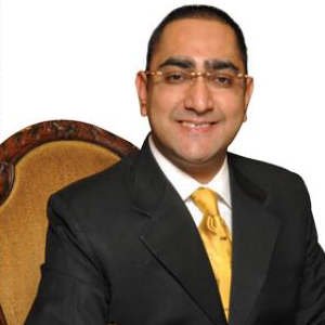 Dr Naveen Gupta,Business Leader