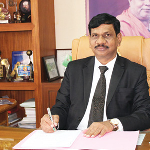 Dr. C.T. Jayadeva,Principal