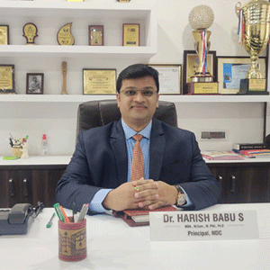 Dr. Harish Babu S,Principal,Nagarjuna Degree College