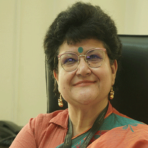 Dr. Maithili Ganjoo,Dean