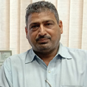 Dr. Tandon Kamal,Director/Professor