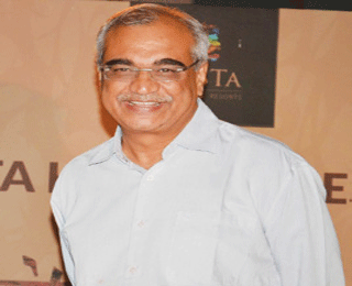 Ashish Vohra Ashish Vohra